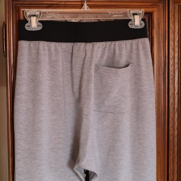 Under Armour Modal Tapered Slouch Pants Style# 1318415 - Gray, Size XS - Picture 9 of 16